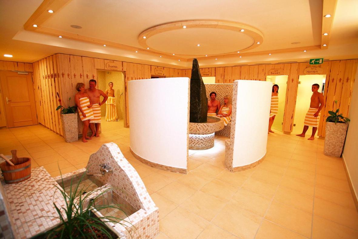 Familienhotel Petschnighof Diex Екстер'єр фото